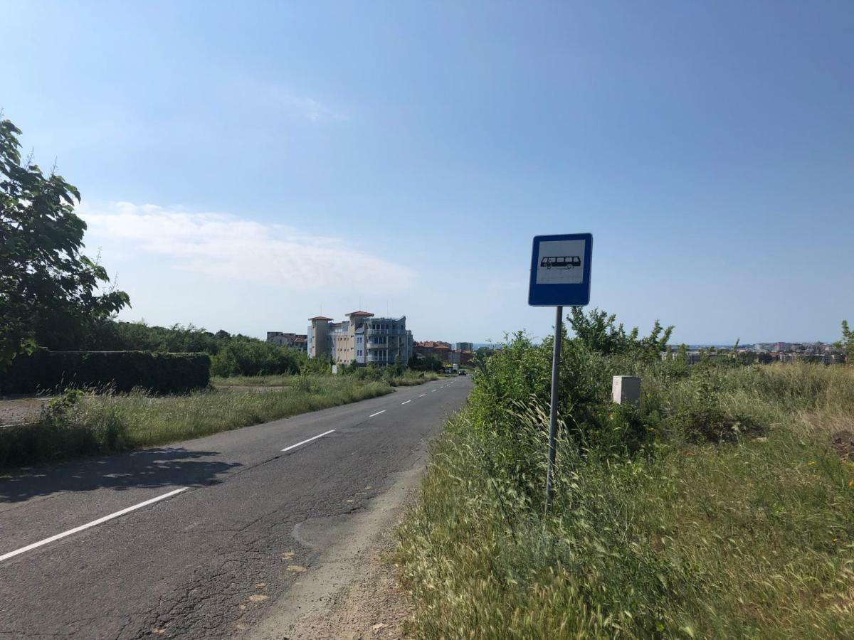 Menada Imperial Heights Villas Sunny Beach Exterior photo